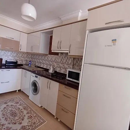 Ξενοδοχείο με διαμερίσματα Sunset 3*