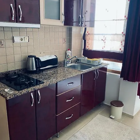 Sunset Apartmanhotel 3*